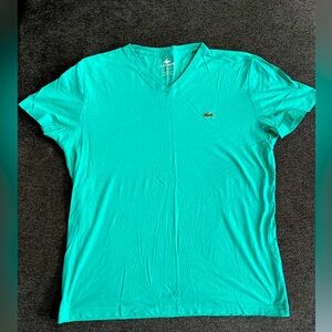 Lacoste V-neck: Men’s small
